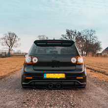 Afbeelding in Gallery-weergave laden, VW flush wiper delete kit | Voor 17:00 besteld, zelfde werkdag verzonden! | Past op de VW Lupo, Polo, Golf, Tiguan, Passat, Touran en Scirocco | Levering in Nederland en EU! | Top kwaliteit | Hoogglans zwart Plexiglas | Direct leverbaar!