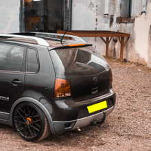 Afbeelding in Gallery-weergave laden, VW flush wiper delete kit | Wiper delete solutions | Past op de VW Lupo, Polo, Golf, Tiguan, Passat, Touran, Scirocco, Caddy en Transporter | Levering in Nederland en Belgie! | Top kwaliteit | Hoogglans zwart Plexiglas | Direct leverbaar!