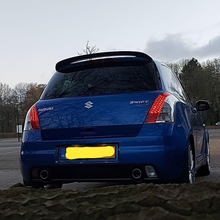 Afbeelding in Gallery-weergave laden, Suzuki flush wiper delete kit | Voor 17:00 besteld, zelfde werkdag verzonden! | Past op de Swift! | Levering in Nederland en EU! | Hoogglans zwart Plexiglas | Direct leverbaar!