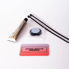 Afbeelding in Gallery-weergave laden, VW Bedrijfswagens flush wiper delete kit | Voor 17:00 besteld, zelfde werkdag verzonden! | Past op de VW Caddy en Transporter | Levering in Nederland en EU! | Top kwaliteit | Hoogglans zwart Plexiglas | Direct leverbaar!