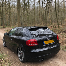 Afbeelding in Gallery-weergave laden, Audi flush wiper delete kit | Wiper delete solutions | Past op de A1, A3, A4, A6 en vele andere modellen | Levering in Nederland en EU! | Hoogglans zwart Plexiglas | Direct leverbaar!